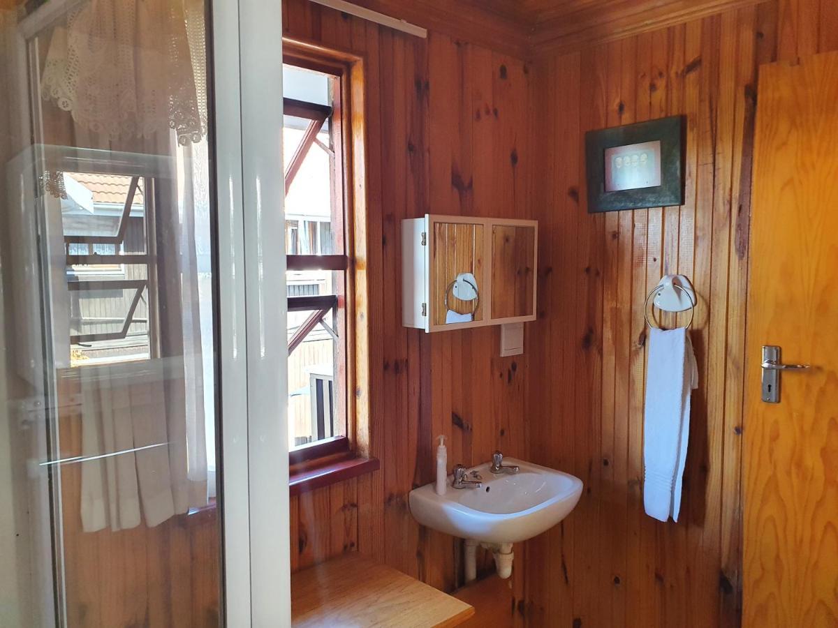 Lakeside Accommodation Книсна Екстер'єр фото